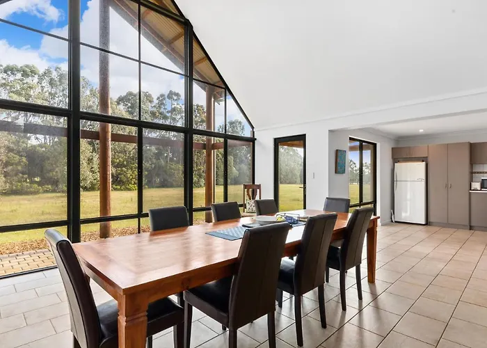 Kangaroo Retreat - Family Favourite Bush Retreat With Kangaroos In Margaret River